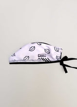 Cargar imagen en el visor de la galería, Kiss | Cap